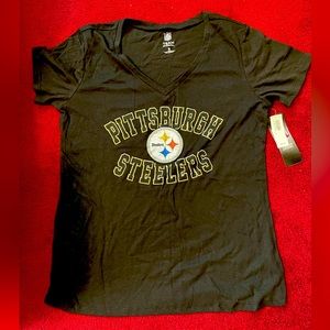 NFL Old Navy Team Apparel “Pittsburgh Steelers” Women’s T-shirt , Size: Small